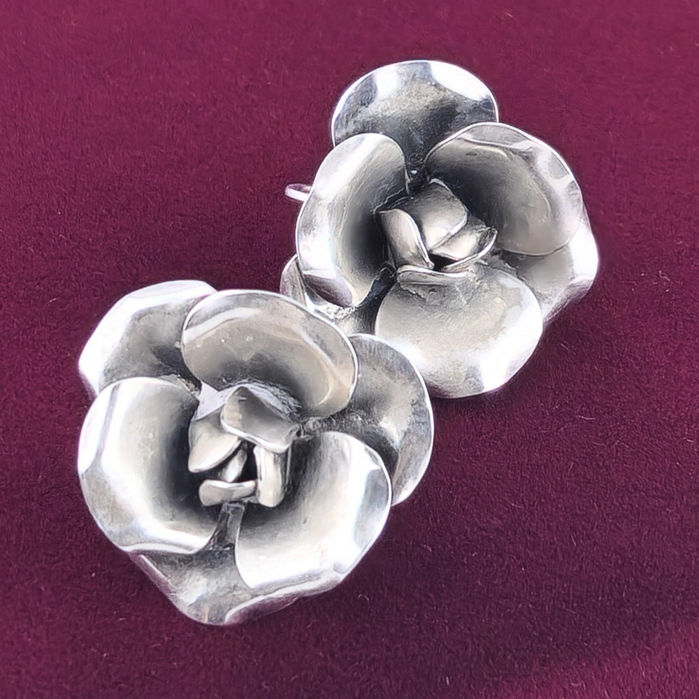 Vintage Sterling Silver Rose Flower Earrings Screw Backs Stamped & Tested Silver